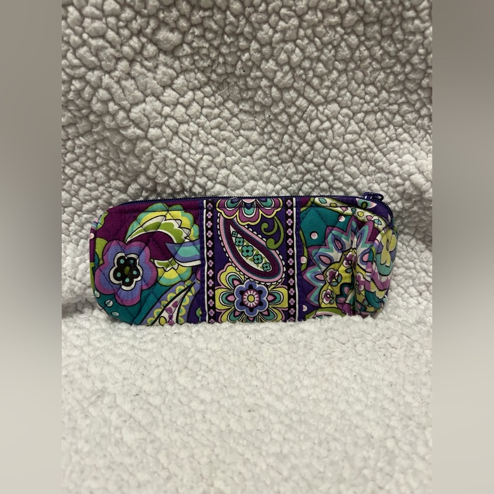 Vera Bradley- Bradley Floral and Paisley Makeup Brush Bag